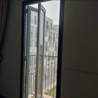Cửa lưới xếp chống muỗi 1 cánh khung màu Xingfa DX 13